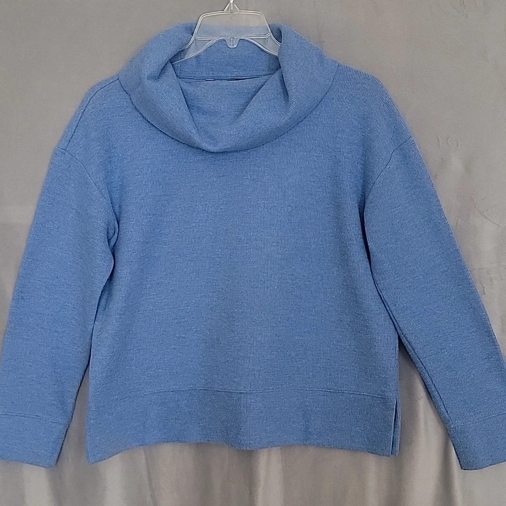 Banana Republic Collar Sweater Long Sleeves, Color Blue, Size M